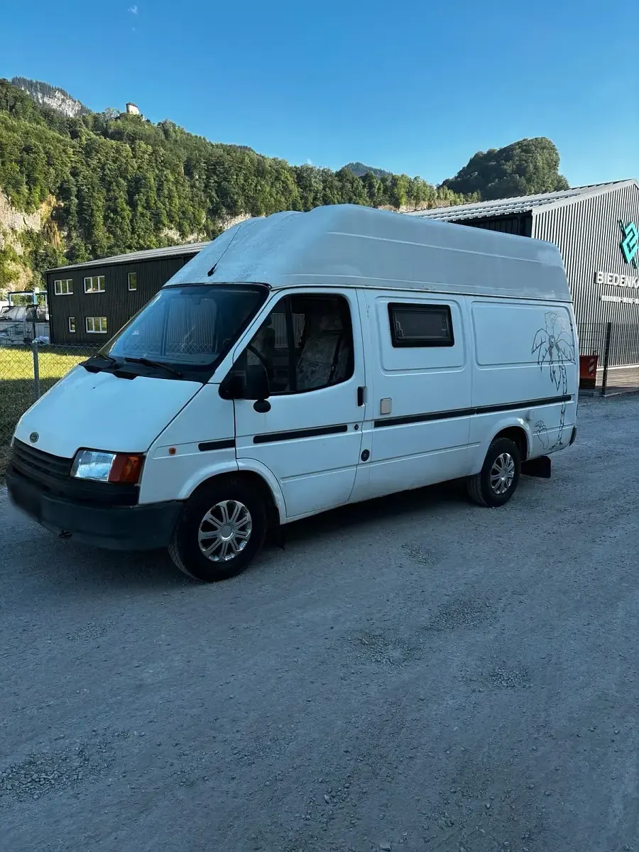Gebraucht Ford Transit 78 PS (57 kW) 1989 Weiß Van / Kleinbus
