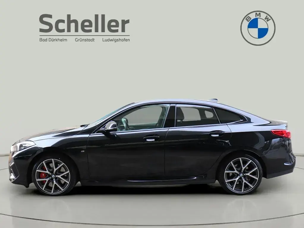 Gebraucht BMW 220 Gran Coupé M Sport 178 PS (130 kW) 2023 Schwarz Coupé