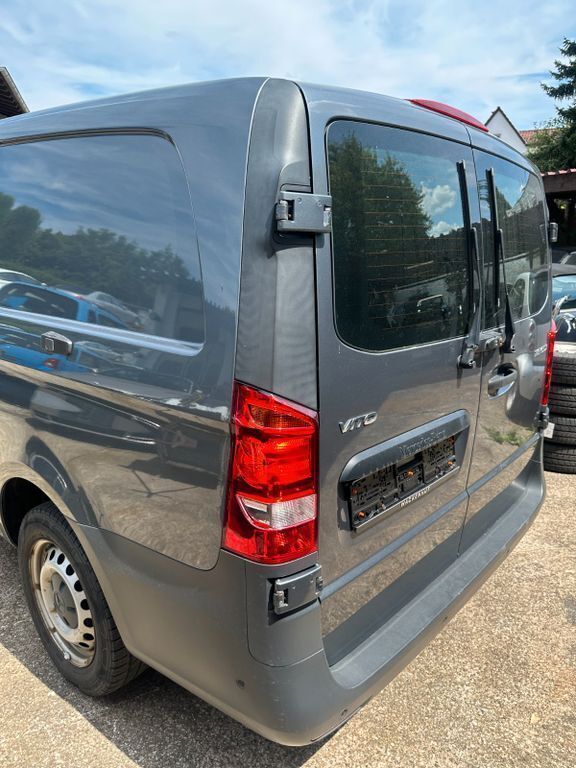 Gebraucht Mercedes Vito 163 PS (119 kW) 2018 Grau Van