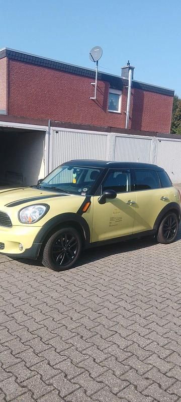 Gebraucht Mini ONE 98 PS (72 kW) 2011 Schwarz Kleinwagen
