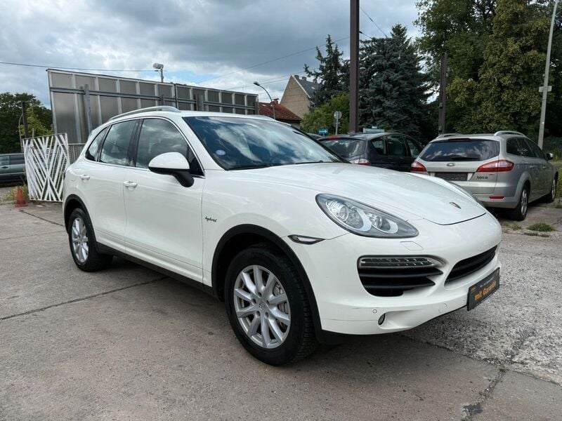 Weiß Gebraucht 2010 Porsche Cayenne S E-Hybrid SUV | 12.950 € (Superpreis) - Bild 1/4
