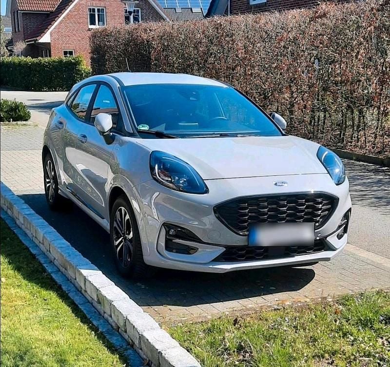 Gebraucht Ford Puma ST-Line 155 PS (114 kW) 2022 Grau SUV