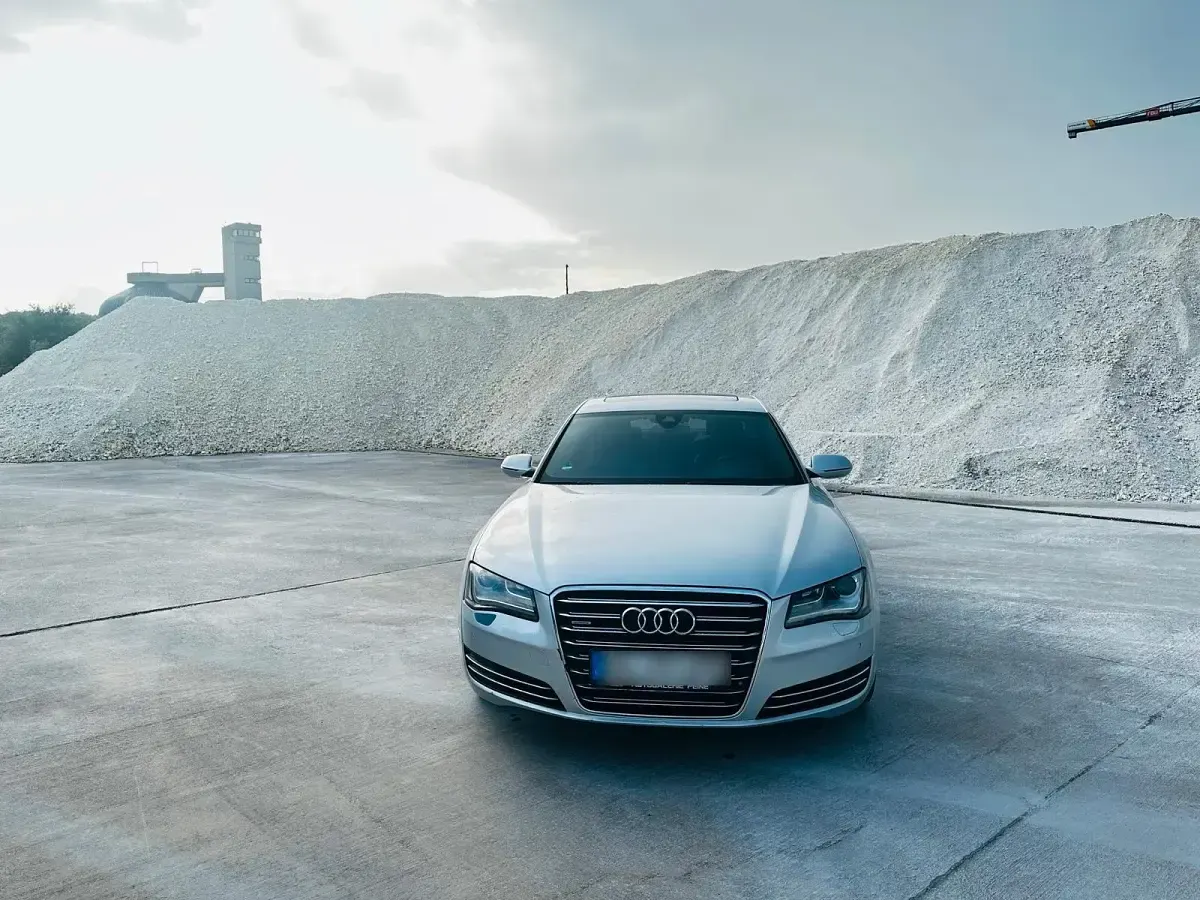 Brugt Audi A8 250 HK (183 kW) 2011 Sølv Sedan