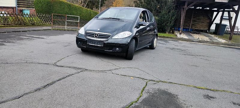 Schwarz Gebraucht 2008 Mercedes A150 Kleinwagen | 4.900 € (Fairer Preis) - Bild 1/4