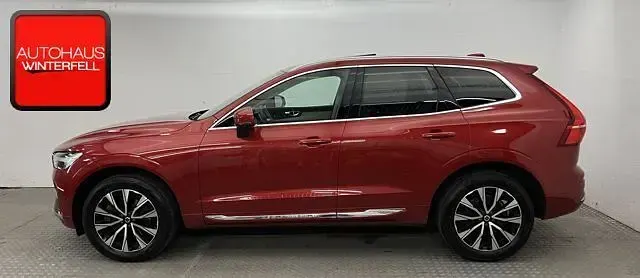 Gebraucht Volvo XC60 Plus 197 PS (144 kW) 2023 Fusion red (metallic) SUV