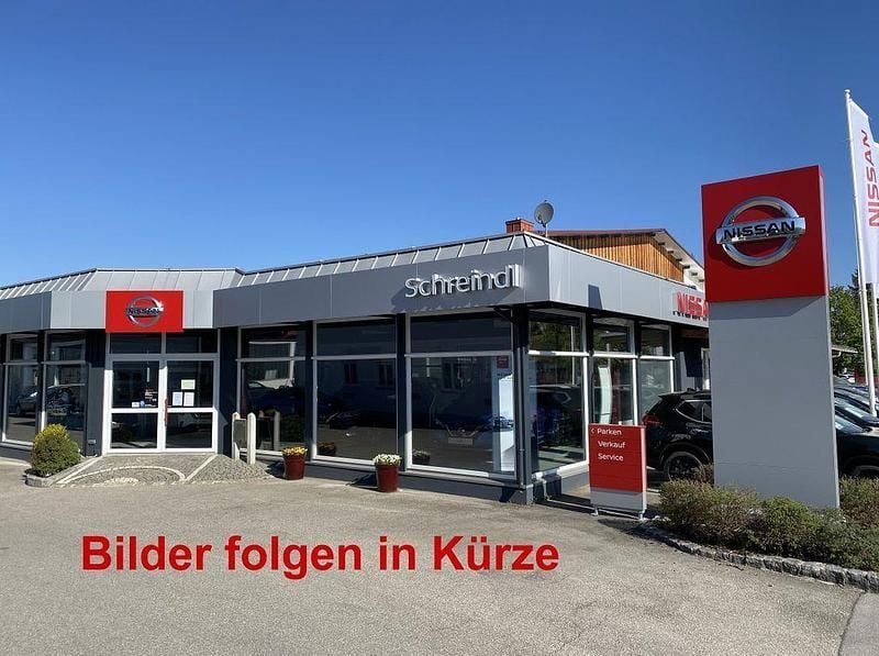 Grau Gebraucht 2018 Nissan Evalia Tekna Van / Kleinbus | 16.490 € (Teuer) - Bild 1/1