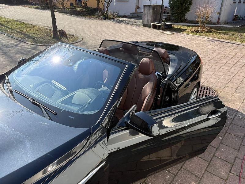 Gebraucht BMW 650 Cabriolet 408 PS (300 kW) 2012 Schwarz Cabrio