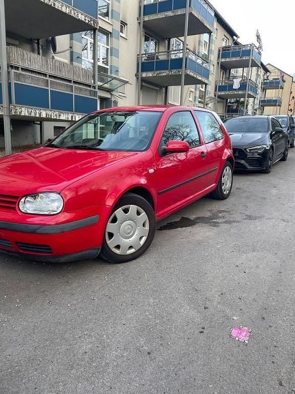 Gebraucht VW Golf IV 75 PS (55 kW) 2001 Rot Kleinwagen