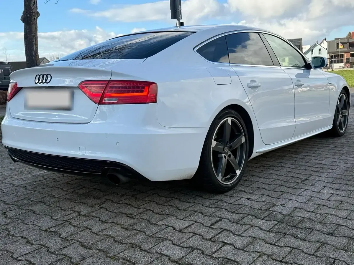 Gebraucht Audi A5 Sportback S-Line 144 PS (105 kW) 2016 Weiß Kleinwagen