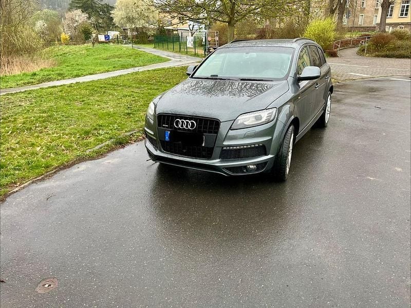 Gebraucht Audi Q7 Ambiente 340 PS (250 kW) 2013 Grau SUV