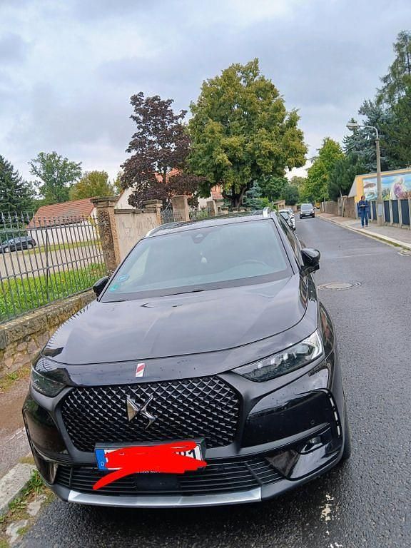 Schwarz Gebraucht 2019 DS Automobiles DS7 Crossback Performance SUV | 19.000 € (Guter Preis) - Bild 1/4