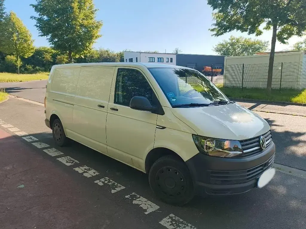 Gebraucht VW T6 102 PS (75 kW) 2019 Weiß Van