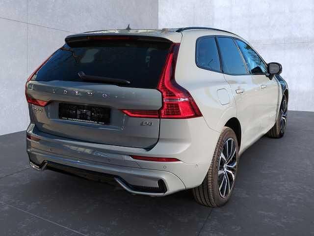 Gebraucht Volvo XC60 Ultimate 145 PS (106 kW) 2023 Grau SUV