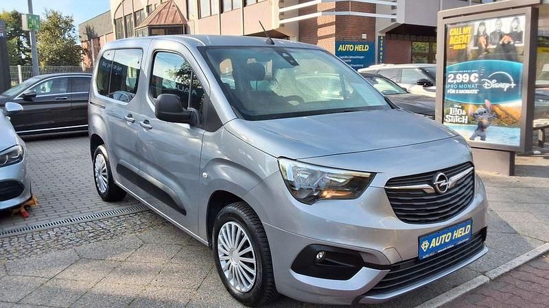 Grau Gebraucht 2021 Opel Combo Life Edition Van / Kleinbus | 15.600 € (Fairer Preis) - Bild 1/4