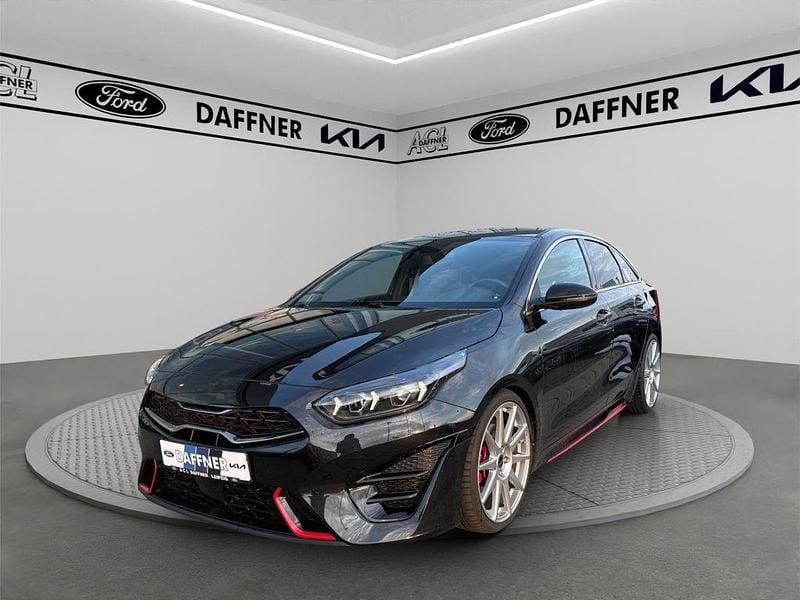 Gebraucht Kia ProCeed GT GT 204 PS (150 kW) 2023 Schwarz Kleinwagen