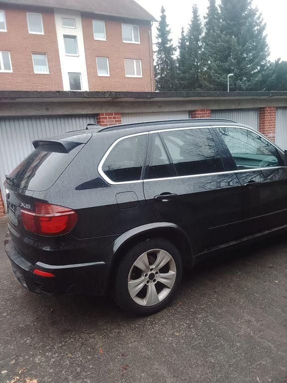 Gebraucht BMW X5 Performance 306 PS (225 kW) 2011 Schwarz SUV