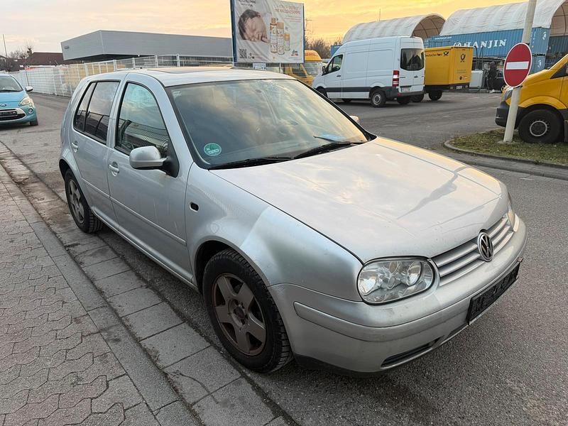 Silber Gebraucht 1999 VW Golf Limousine | 700 € (Superpreis) - Bild 1/4