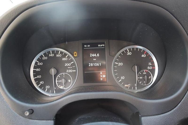 Gebraucht Mercedes Vito 163 PS (119 kW) 2017 Weiß Van