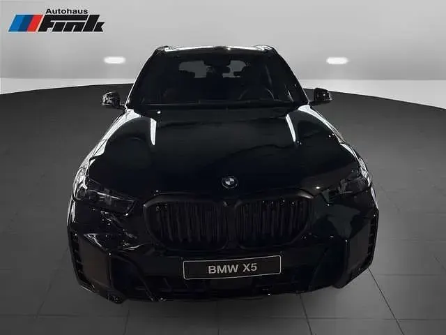 Neu BMW X5 M Sport 352 PS (258 kW) 2026 Black sapphire SUV