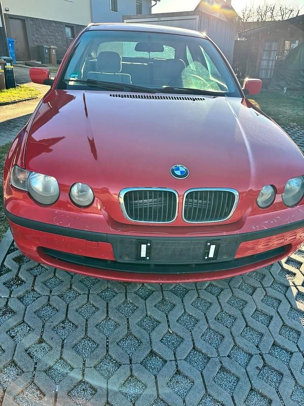 Gebraucht BMW 316 115 PS (84 kW) 2002 Rot Coupé