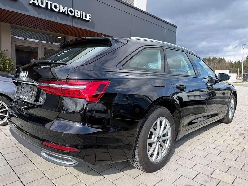 Gebraucht Audi A6 163 PS (119 kW) 2021 Brillantschwarz Kombi