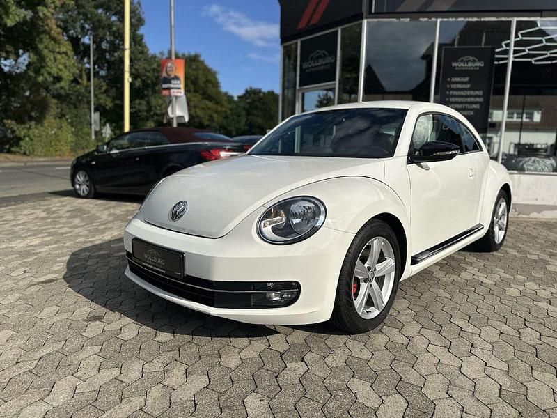 Weiß Gebraucht 2013 VW Beetle Comfortline Limousine | 14.890 € (Fairer Preis) - Bild 1/4