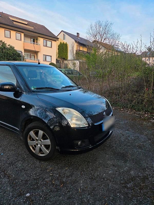 Gebraucht Suzuki Swift 90 PS (66 kW) 2009 Schwarz Kleinwagen