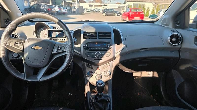 Gebraucht 2011 Chevrolet Aveo Limousine | 750 € (Superpreis) - Bild 1/4