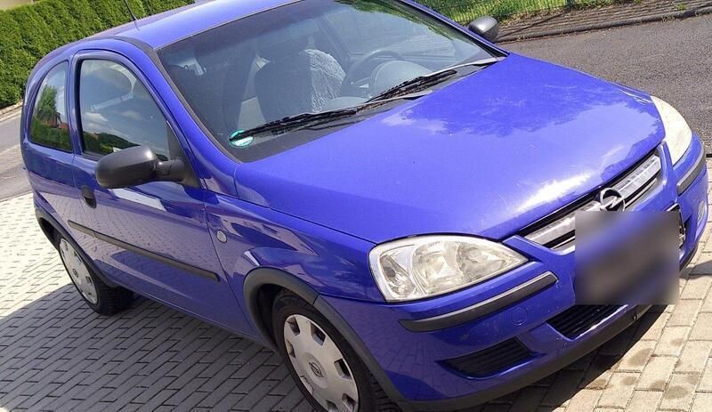 Blau Gebraucht 2005 Opel Corsa Kleinwagen | 1.500 € - Bild 1/4