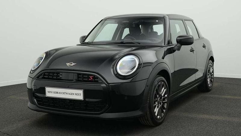 Schwarz Gebraucht 2025 Mini Cooper S Classic Kleinwagen | 29.706 € (Guter Preis) - Bild 1/4