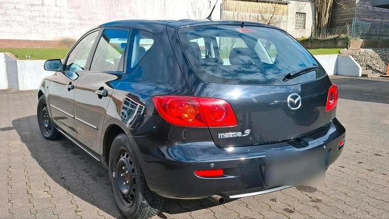 Second-hand Mazda 3 100 CP (73 kW) 2004 Negru Hatchback