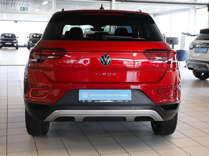 Gebraucht VW T-Roc Move 150 PS (110 kW) 2024 Kingsredmetallic SUV