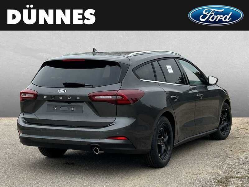Używany Ford Focus Titanium 125 KM (91 kW) 2022 Andere farbe Kombi