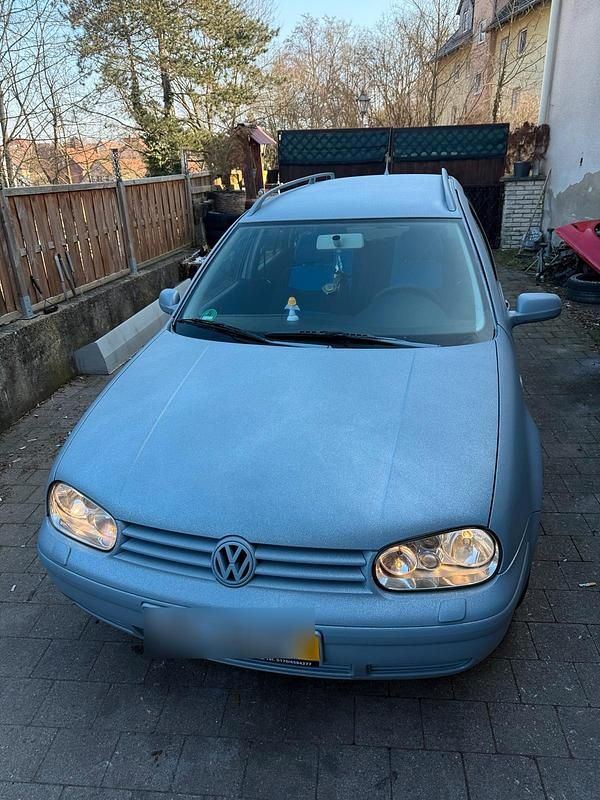 Gebraucht VW Golf IV 101 PS (74 kW) 2003 Silber Kombi