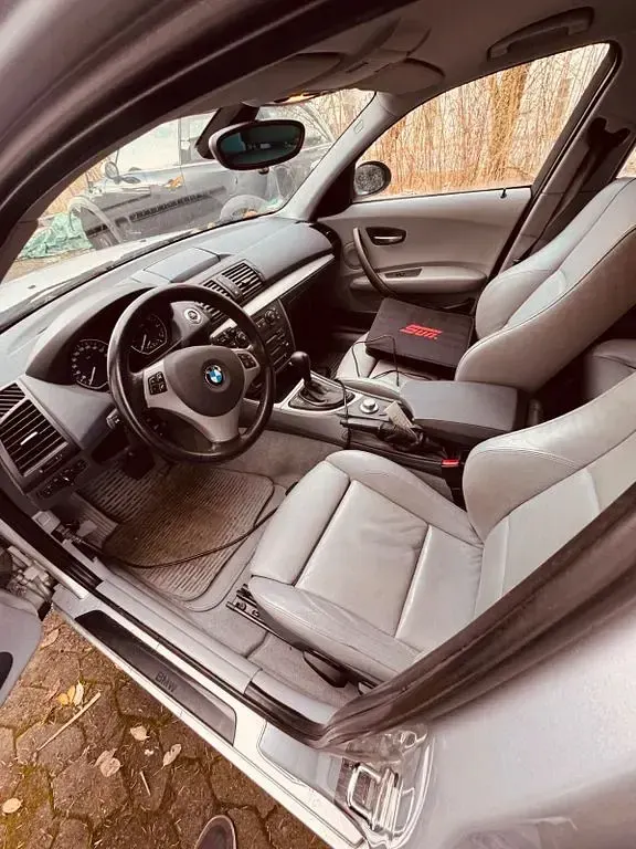 Gebraucht BMW 120 Sport Line 150 PS (110 kW) 2004 Silber Kleinwagen