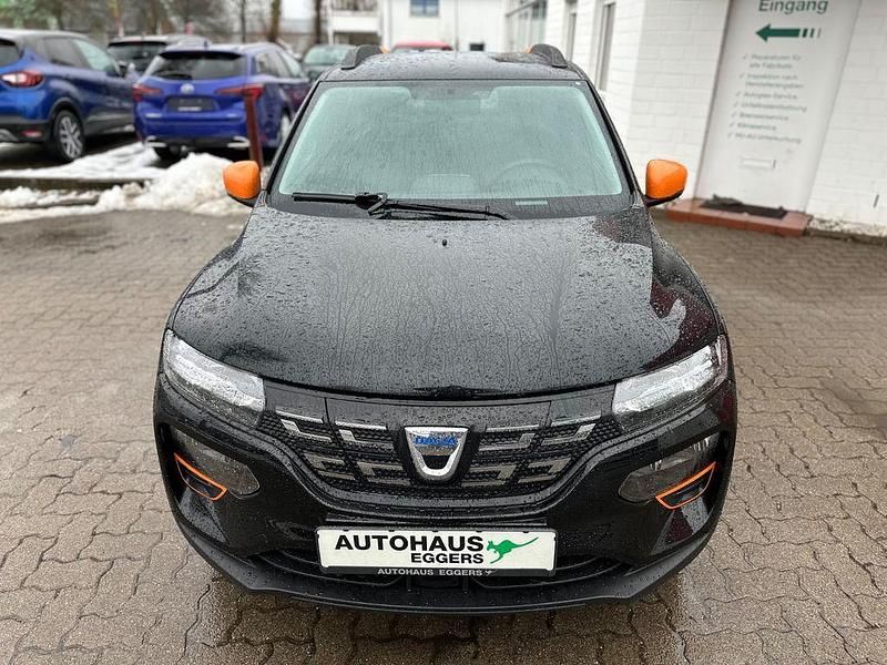 Gebraucht Dacia Spring Comfort Plus 33 kW (45 PS) 2022 Schwarz Kleinwagen