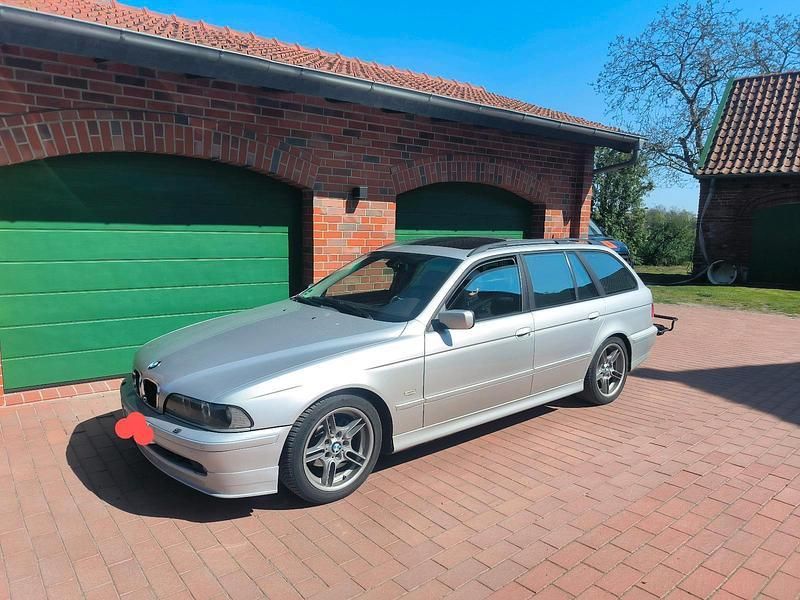 Silber Gebraucht 2000 BMW 525 Kombi | 5.000 € (Fairer Preis) - Bild 1/4