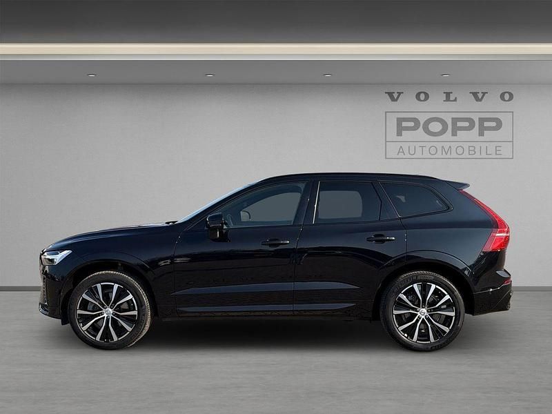 Gebraucht Volvo XC60 Plus 197 PS (144 kW) 2022 Onyx black / metallic SUV