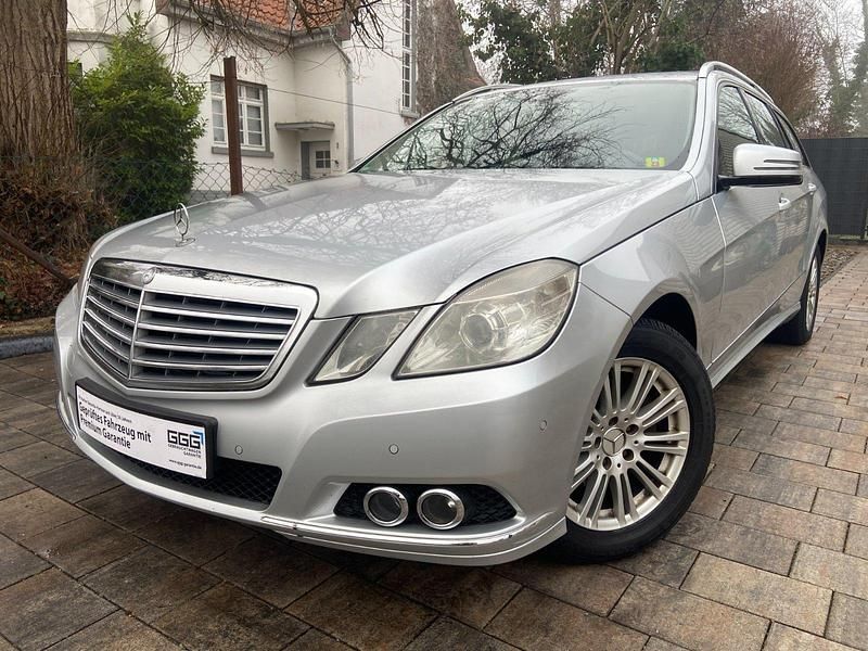 Gebraucht Mercedes E220 Elegance 170 PS (125 kW) 2011 Silber Kombi
