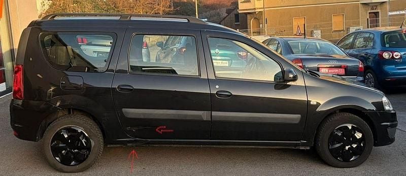 Gebraucht Dacia Logan MCV 88 PS (64 kW) 2013 Schwarz Kombi