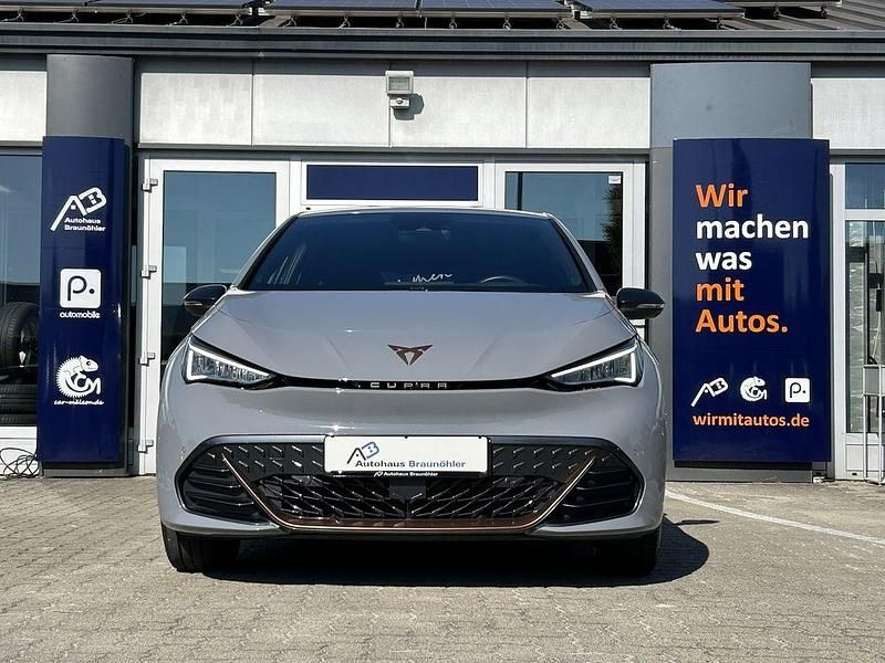 Vaporgrau Gebraucht 2023 Cupra Born Kleinwagen | 27.950 € (Fairer Preis) - Bild 1/4