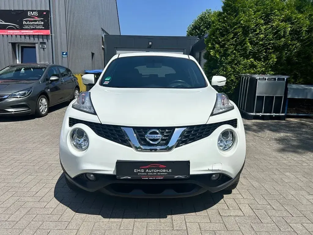 Gebraucht Nissan Juke Acenta 110 PS (80 kW) 2015 Weiß SUV