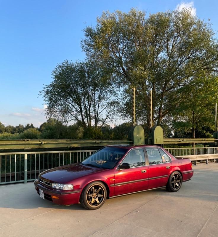 Rot Gebraucht 1992 Honda Accord Limousine | 8.250 € - Bild 1/4