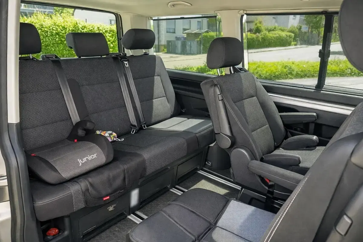 Gebraucht VW Multivan Edition 150 PS (110 kW) 2020 Beige Van / Kleinbus