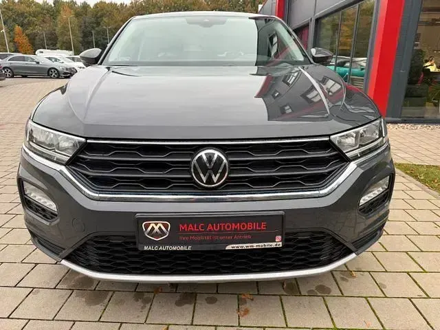 Gebraucht VW T-Roc Active 150 PS (110 kW) 2021 Grau SUV