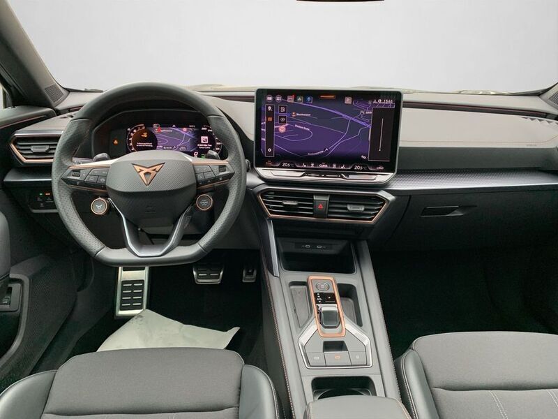 Gebraucht Cupra Formentor 150 PS (110 kW) 2024 Magnetic grau metallic (metallic) SUV