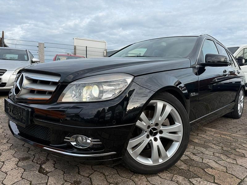 Schwarz Gebraucht 2009 Mercedes C200 Kombi | 5.990 € (Guter Preis) - Bild 1/4