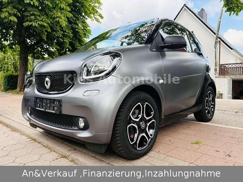 Grau Gebraucht 2017 Smart ForTwo Cabrio Passion Cabrio | 14.770 € (Fairer Preis) - Bild 1/4