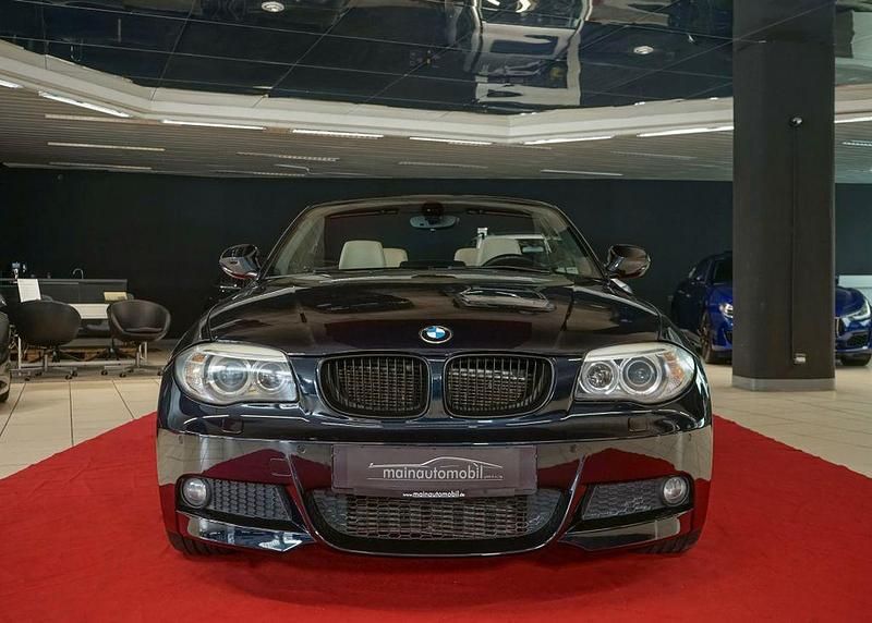 Schwarz Gebraucht 2013 BMW 118 Cabriolet M Sport Cabrio | 10.899 € (Etwas zu teuer) - Bild 1/4