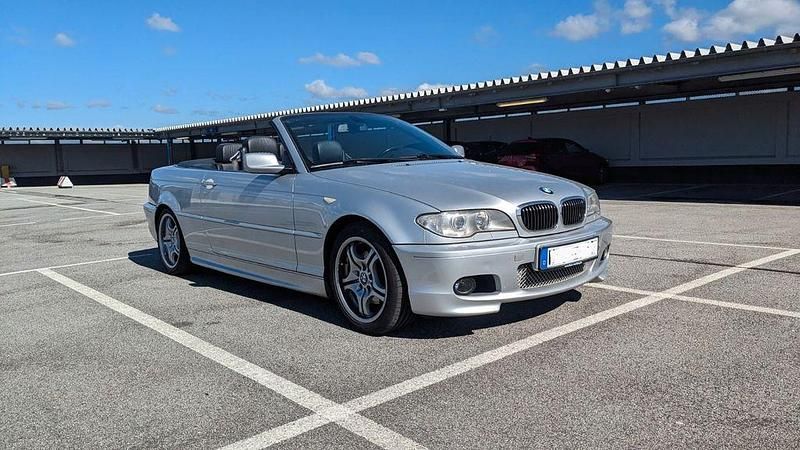Silber Gebraucht 2003 BMW 320 Cabriolet M Sport Cabrio | 10.500 € (Etwas zu teuer) - Bild 1/4
